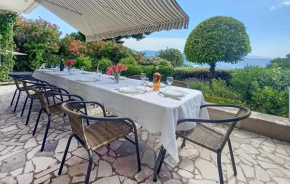 Lovely Home In Gradac With Jacuzzi